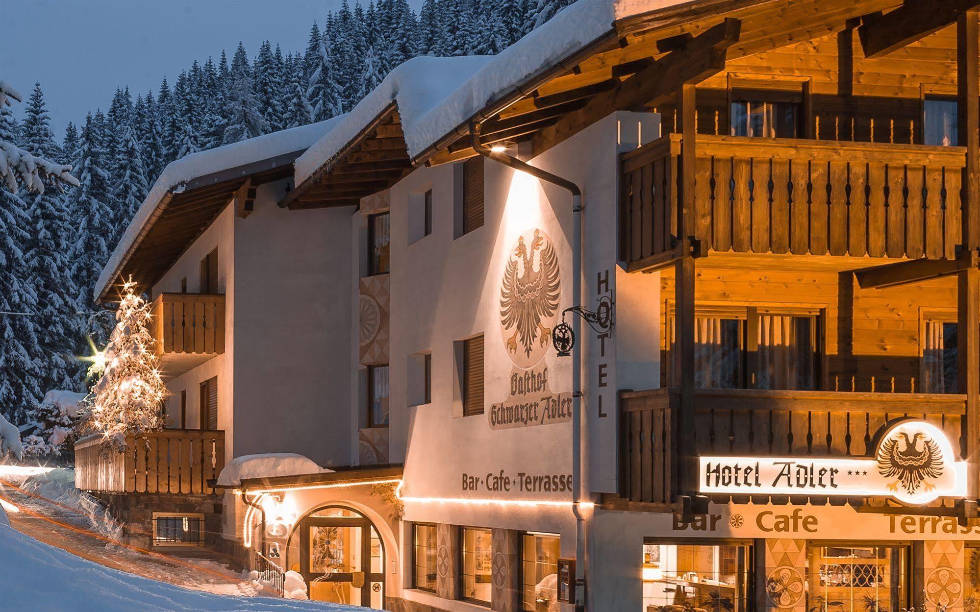 Hotel Adler Carezza Nova Levante Kültér fotó
